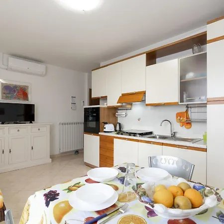 Apartamento Grace House By Interhome